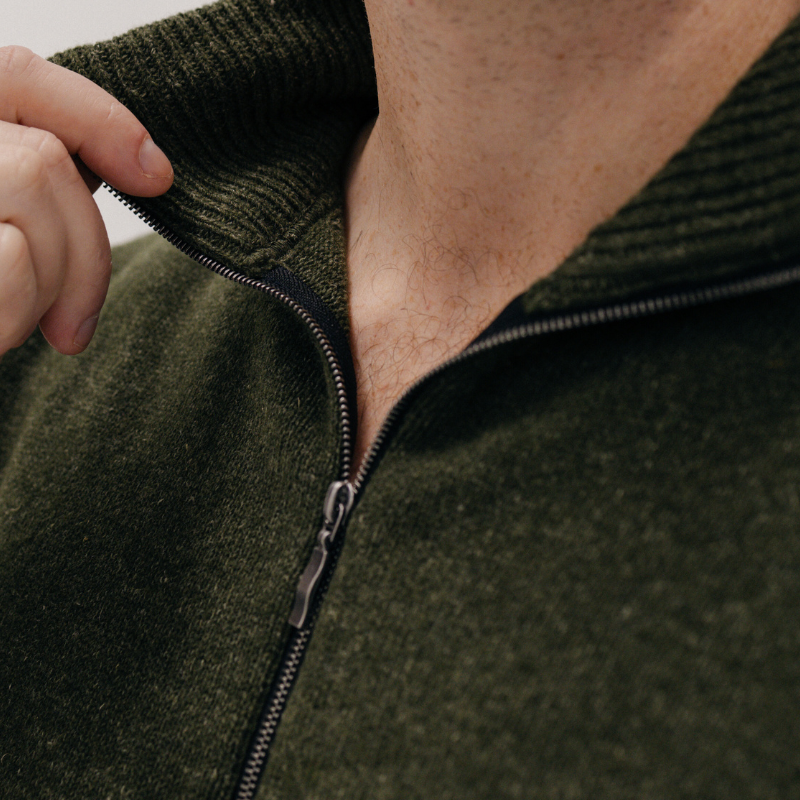 Green Quarter-zip unisex jersey made from hemp and merino blend.